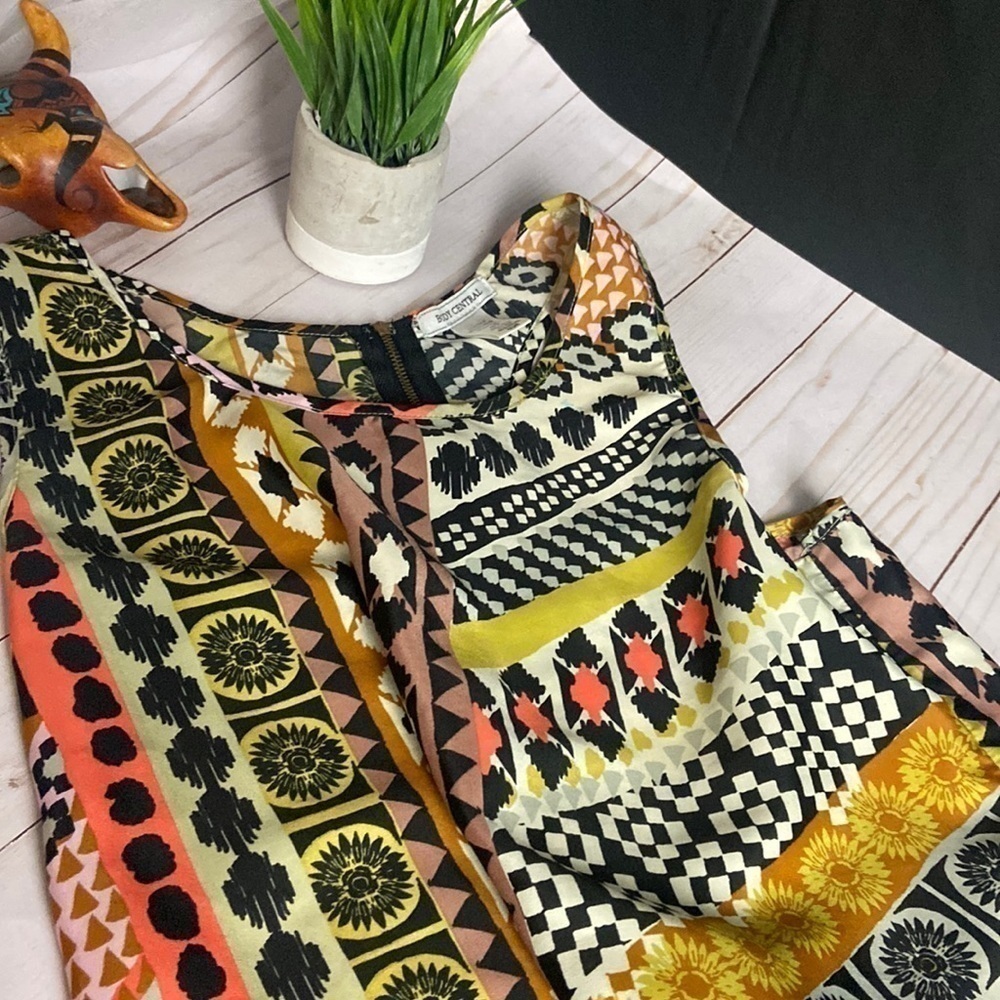 Body Central Boho print tank top - Picture 2 of 6